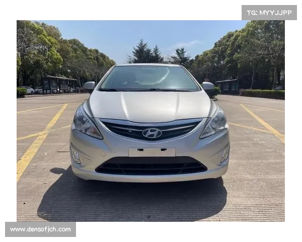 全新现代瑞纳造型太科幻！拼设计韩系车真的没输过？